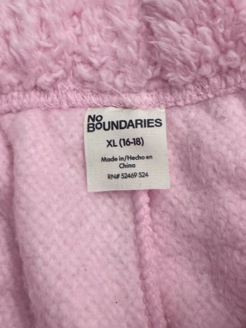 Pink Fuzzy Shorts XL - Picture 4 of 4